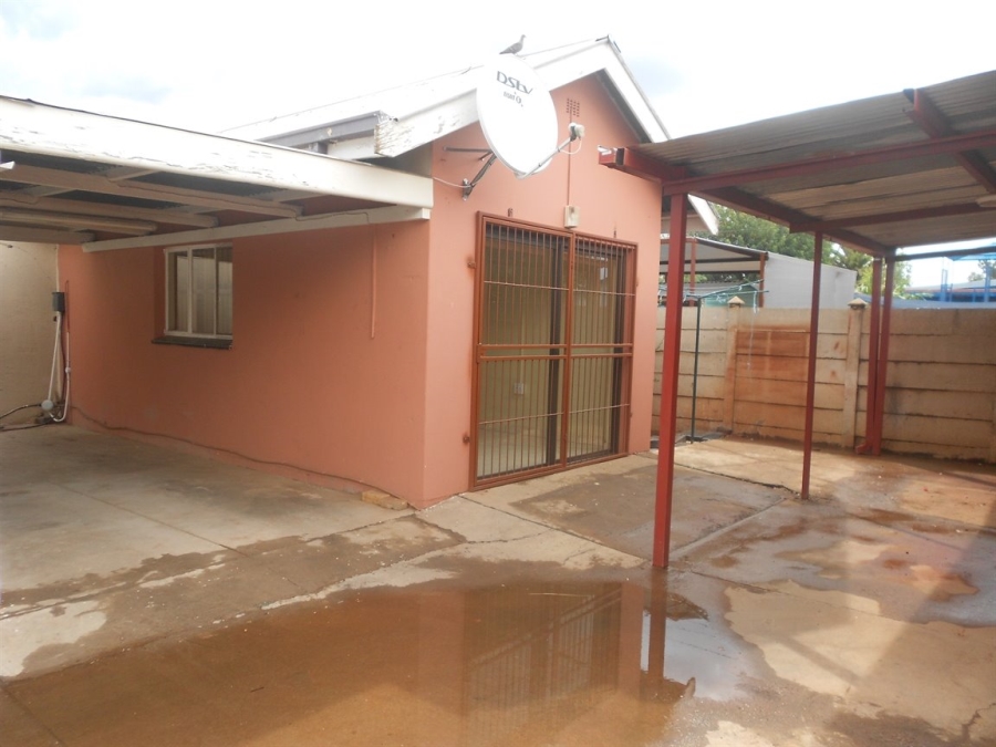 3 Bedroom Property for Sale in Hadison Park Northern Cape